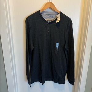 Men’s thermal Henley style shirt